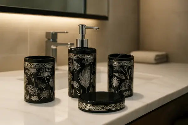 Black & Silver Tropical Leaf Set